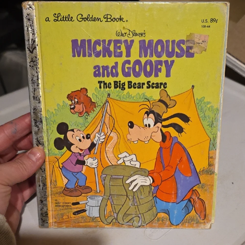 Disney Mickey Mouse and Goofy Kids Learning Book - Yellow
